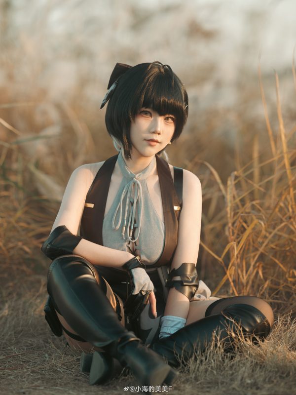 cosplay 现在的我，不想再失去任何拥有的了 鸣潮 漂泊者@小海豹美美F-安迪博客